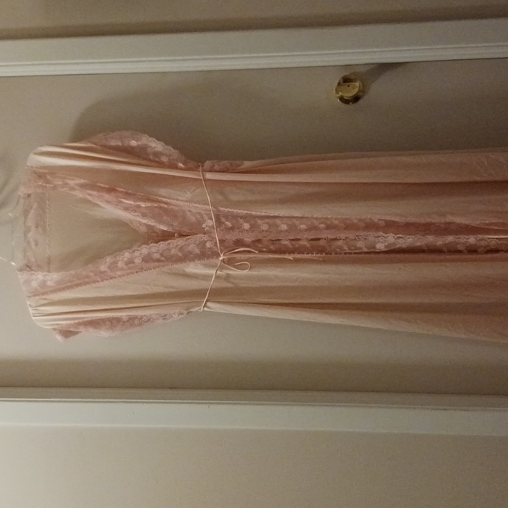 Vintage Kayser Peignoir Set